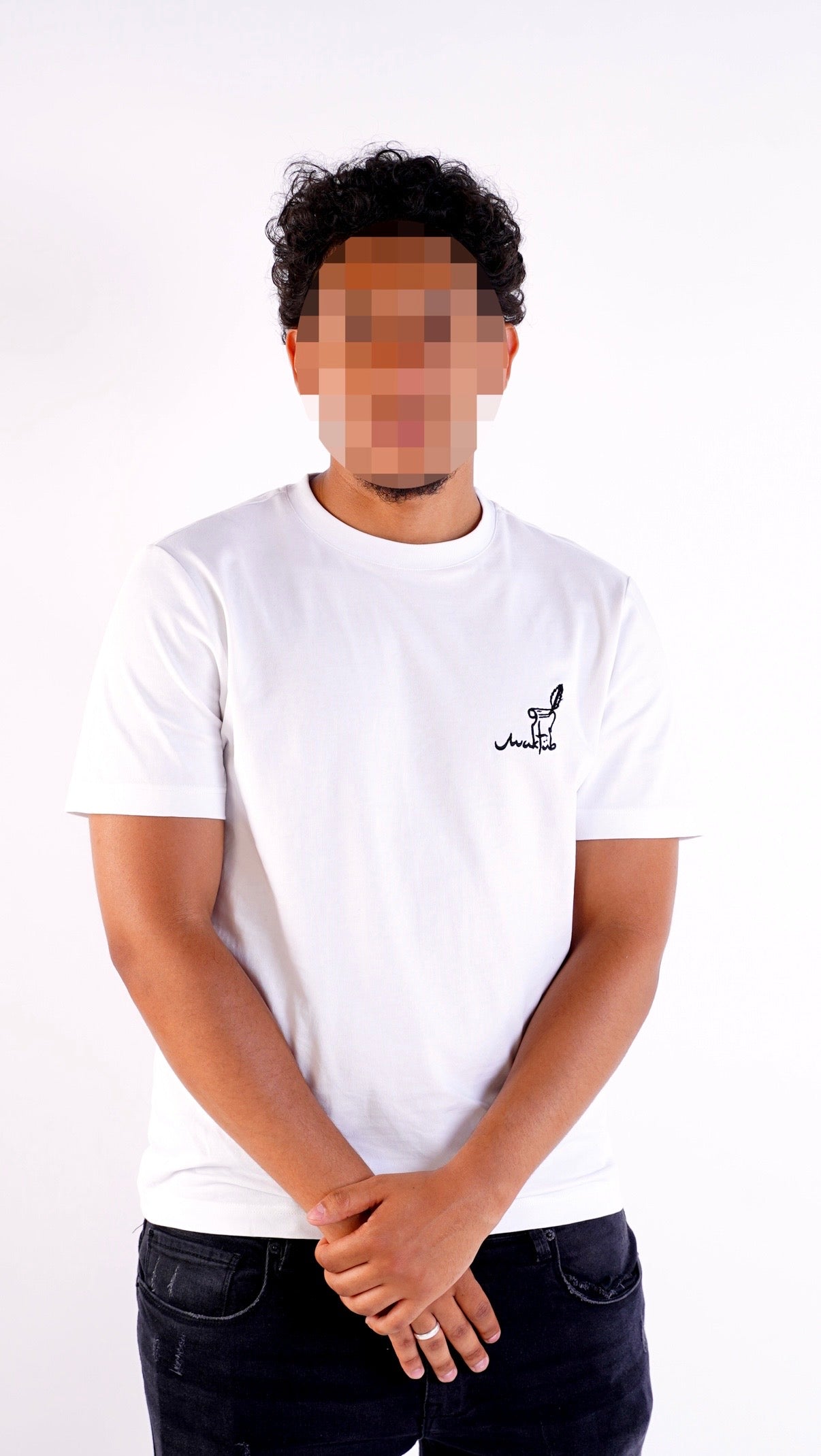 WHITE "MAKTUB" T-SHIRT